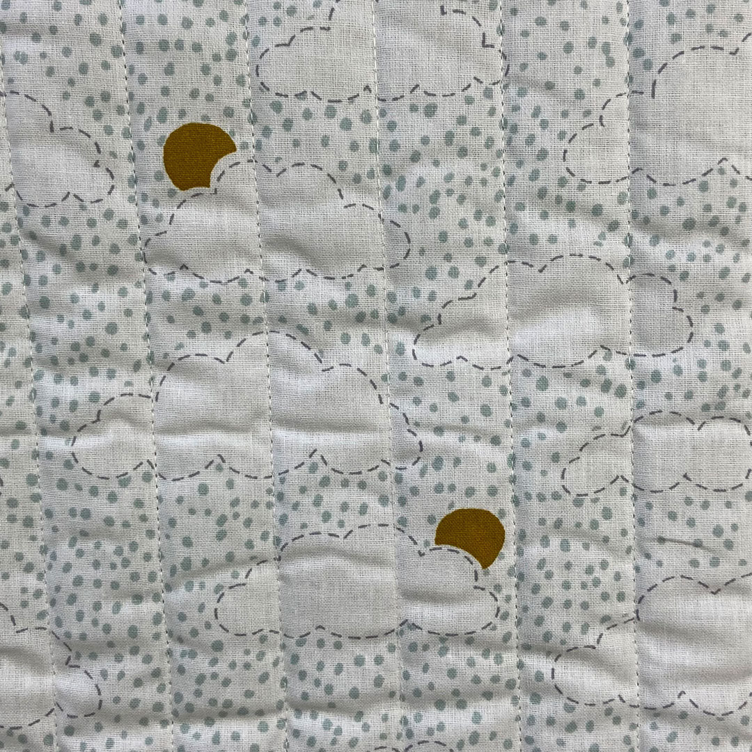 Coupon Tissu coton matelassé réversible pour enfants, Wazou Noug Vert de gris/Blanc 130x150cm - Image 3